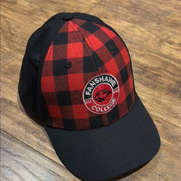 Accessories - Fanshawe College Bardown SnapBack baseball hat